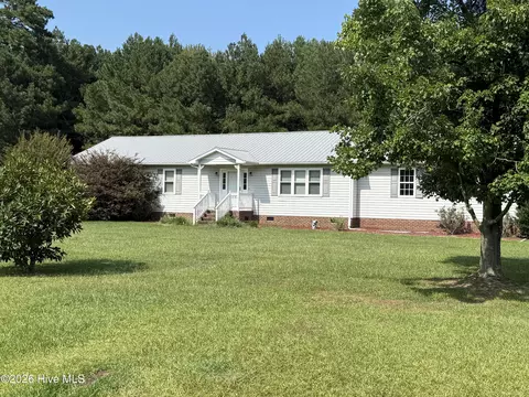 777 Strickland Ter, Kinston, NC 28504