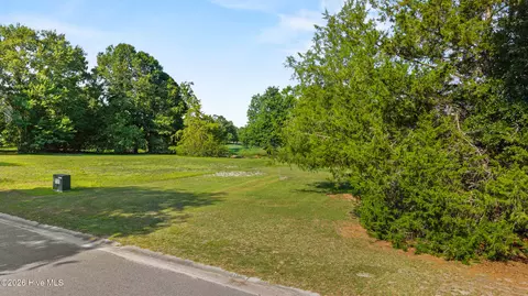 146 Cedar Point Dr, Wallace, NC 28466 photo 5