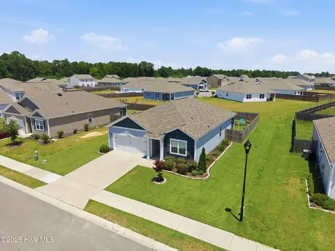 2512 Sandy Banks Ln, Wilmington, NC 28401
