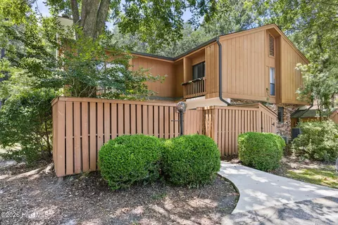 2029 Albert Cir, Wilmington, NC 28403