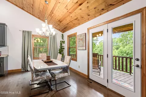 Dining - 380 Bear Trl, Murphy, NC 28906 photo 2 of 2