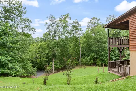 Exterior - 380 Bear Trl, Murphy, NC 28906 photo 13 of 16