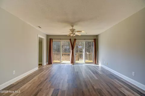 Living - 320 Belt Rd, Hampstead, NC 28443 photo 3 of 5