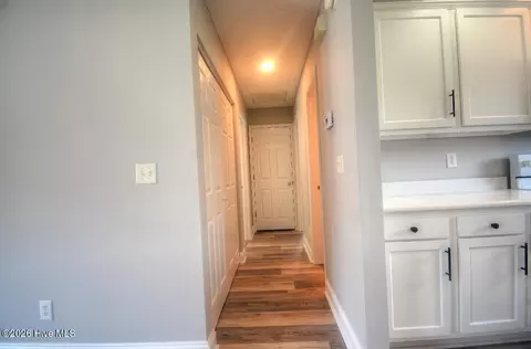 Entry Way - 320 Belt Rd, Hampstead, NC 28443 photo 4 of 4