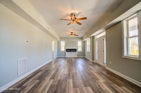Living - 320 Belt Rd, Hampstead, NC 28443 photo 1 of 5