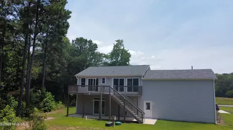 Exterior - 320 Belt Rd, Hampstead, NC 28443 photo 3 of 3