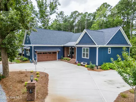 Exterior - 218 Long Leaf Dr, Hampstead, NC 28443 photo 1 of 16