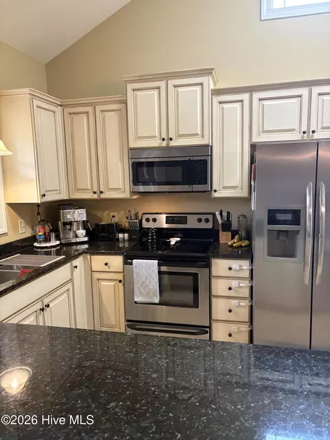 Kitchen - 135 Dean Dr, Chocowinity, NC 27817 photo 1 of 2