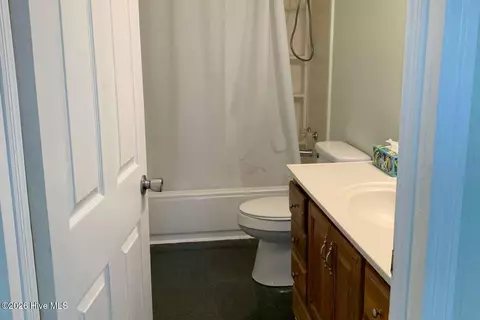 Bath - 855 Pasteur St, New Bern, NC 28560 photo 1 of 2