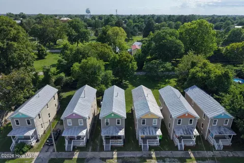 View/Area - 855 Pasteur St, New Bern, NC 28560 photo 1 of 1