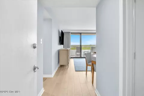 322 Causeway Dr #STE 407, Wrightsville Beach, NC 28480