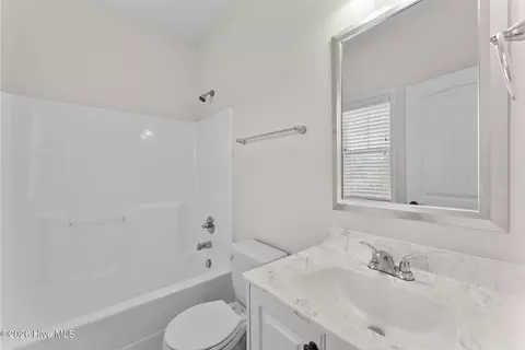 Bath - 3371 Tom Bartles Rd, Appling, GA 30802 photo 4 of 5