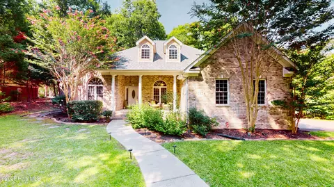 1954 Duffers Ln, Sanford, NC 27332