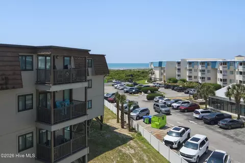 2008 Fort Macon Rd E #I-15, Atlantic Beach, NC 28512