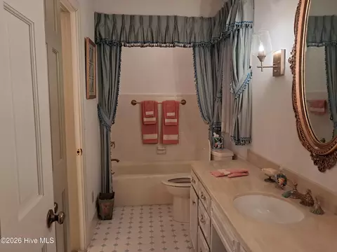 316 First St, Hookerton, NC 28538 photo 9