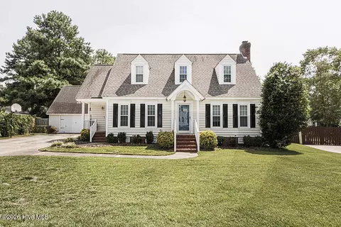 3913 Hampton Dr, Rocky Mount, NC 27803