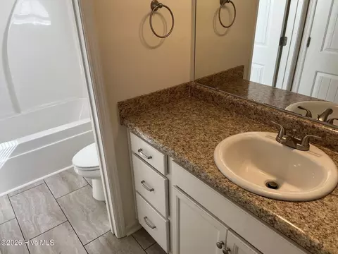 Bath - 3896 Harper Franklin Ave, Augusta, GA 30909 photo 4 of 4