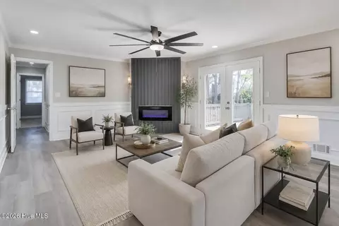 Living - 3322 Sandpiper Ln, Augusta, GA 30907 photo 3 of 6