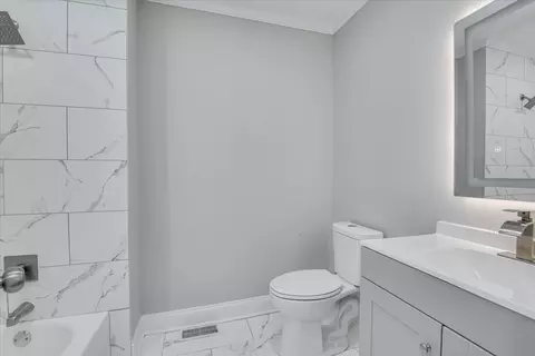Bath - 3322 Sandpiper Ln, Augusta, GA 30907 photo 3 of 5