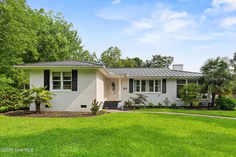 123 Laurel Dr, Wilmington, NC 28401