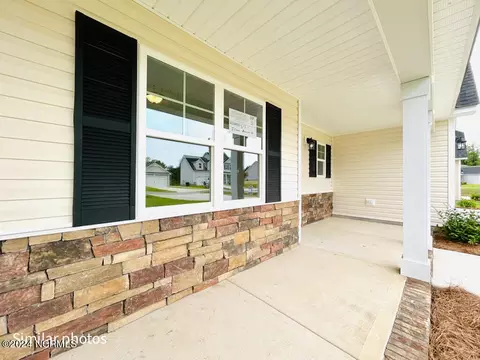 511 Large Oak Dr, Hubert, NC 28539 photo 6