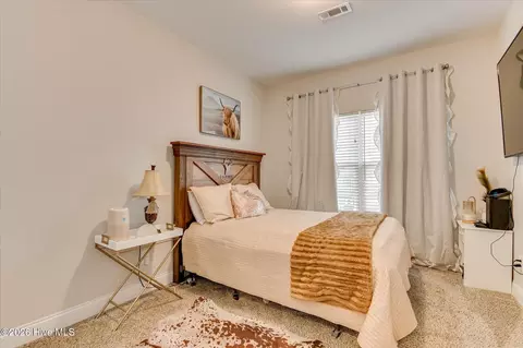 Bedroom - 392 Bella Rose Dr, Evans, GA 30809 photo 5 of 10