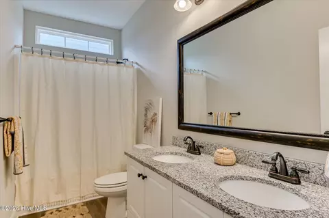 Bath - 392 Bella Rose Dr, Evans, GA 30809 photo 6 of 6