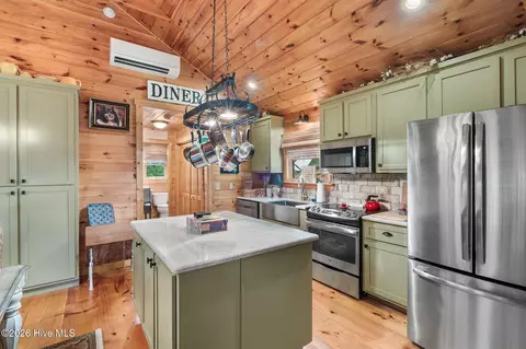 75 Woodridge Trl, Murphy, NC 28906 photo 6