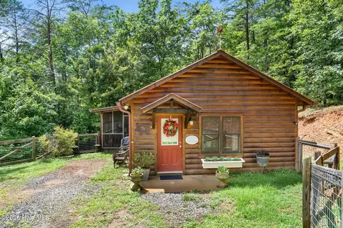 75 Woodridge Trl, Murphy, NC 28906 photo 5