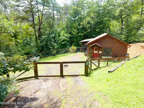75 Woodridge Trl, Murphy, NC 28906 photo 26