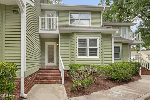 1800 Eastwood Rd #272, Wilmington, NC 28403