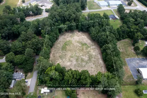 1416 Wheeler St, Whiteville, NC 28472