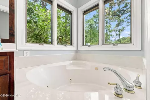 Bath - 268 Longleaf Dr, West End, NC 27376 photo 2 of 5