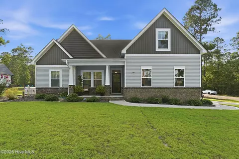 30240 W Lake Dr, Wagram, NC 28396