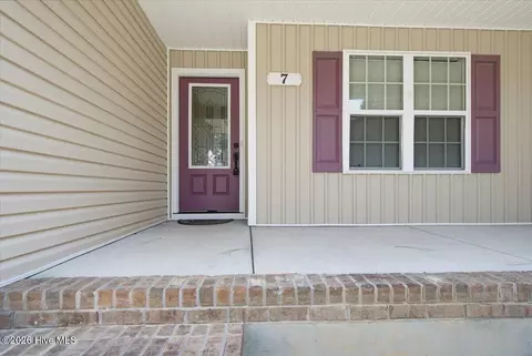 7 Moore Dr, Pinehurst, NC 28374 photo 3