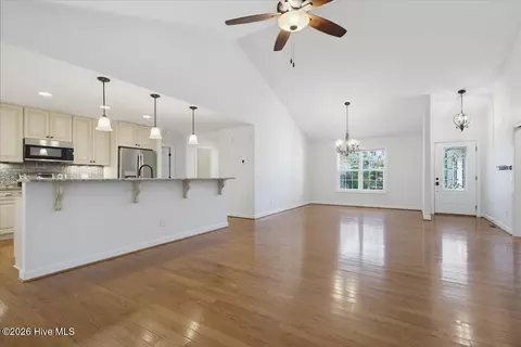 7 Moore Dr, Pinehurst, NC 28374 photo 9