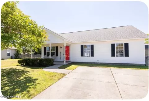2402 Bloomsbury Ct, Wilmington, NC 28411
