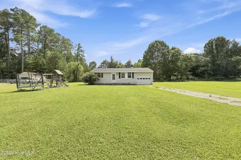 Exterior - 422 Pineview Dr, Edenton, NC 27932 photo 5 of 5