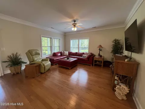 Living - 300 Lighthouse Ln #3 B1, Cedar Point, NC 28584 photo 1 of 1