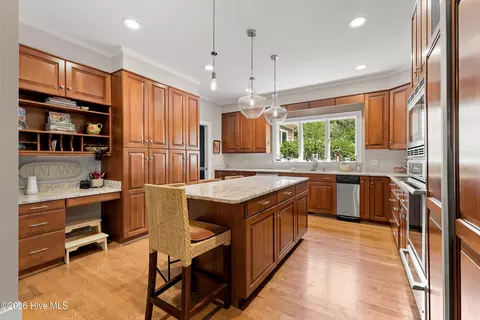 Kitchen - 409 Whitebridge Rd, Hampstead, NC 28443 photo 2 of 2