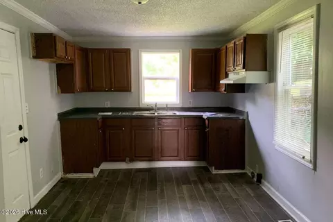Other - 857 Pasteur St, New Bern, NC 28560 photo 4 of 15