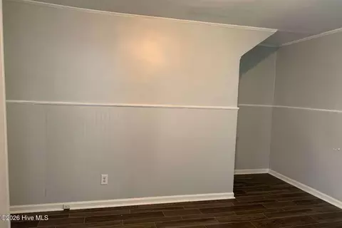 Entry Way - 857 Pasteur St, New Bern, NC 28560 photo 1 of 4