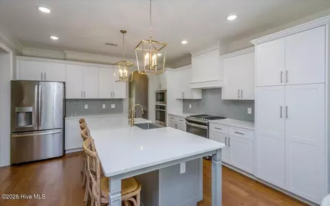 Kitchen - 1868 Preservation Cir, Evans, GA 30809 photo 8 of 9