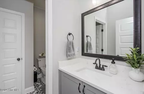 Bath - 1868 Preservation Cir, Evans, GA 30809 photo 1 of 13