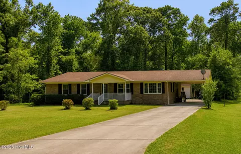 248 Hwy 58 Loop Rd, Maysville, NC 28555