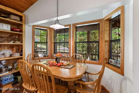 Dining - 524 Sierra Cir, Murphy, NC 28906 photo 1 of 1