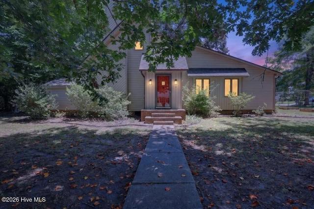 300 Nottingham Rd, Jacksonville, NC 28546