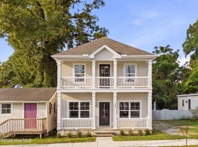 824 Hanover St, Wilmington, NC 28401