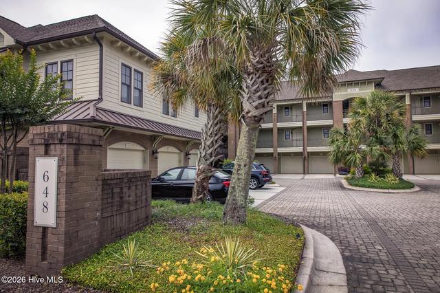 648 Village Park Dr #208, Wilmington, NC 28405