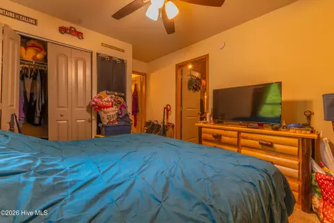 Bedroom - 40 Refuge Ridge Rd, Murphy, NC 28906 photo 2 of 4